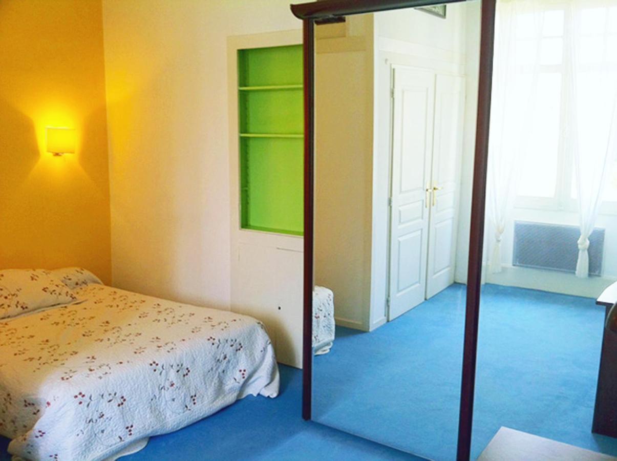 T2 A Pied De Plage Sur Ancien Hotel Chic, Samedi A Samedi Saint-Jean-de-Luz Eksteriør bilde